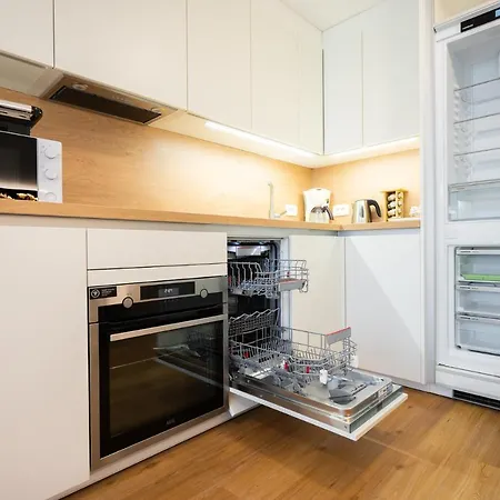 396 Apartmán *
