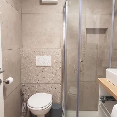 396 ليوبليانا