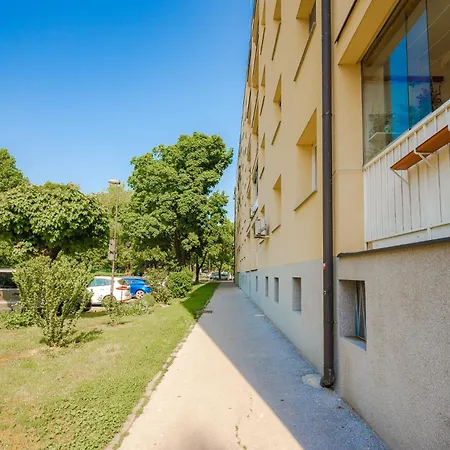 396 * Ljubljana