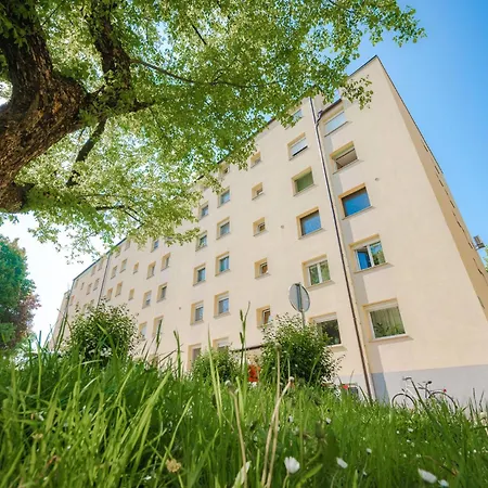 396 Apartmán *